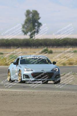 media/Sep-14-2025-Speed Ventures (Sun) [[b2951cd086]]/Green/Session 2 (Grapevine)/